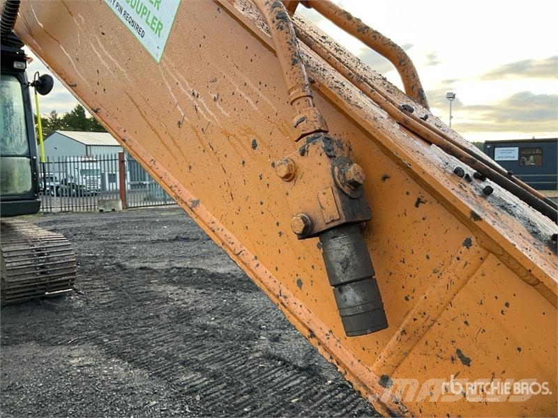 CASE CX130D Tracked Excavator Escavadoras de rastos