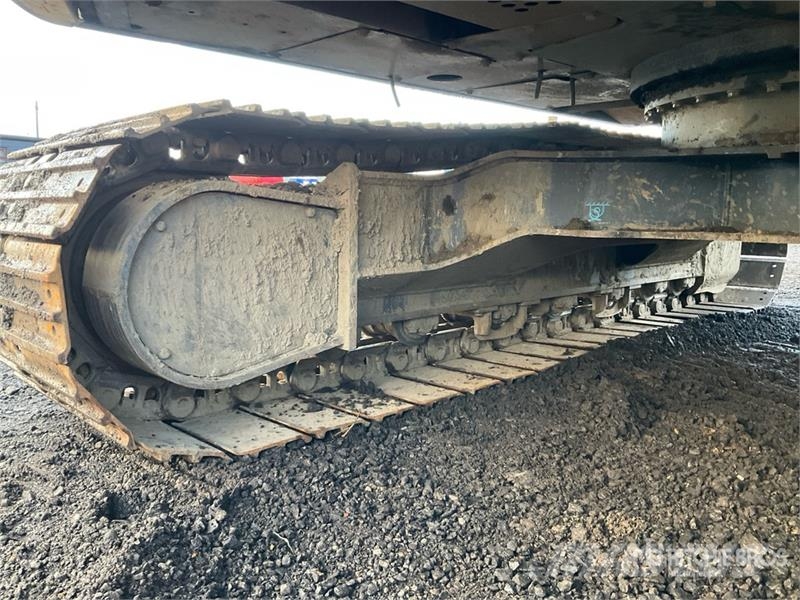 CASE CX130D Tracked Excavator Escavadoras de rastos