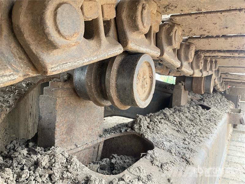 CASE CX210 Crawler excavators