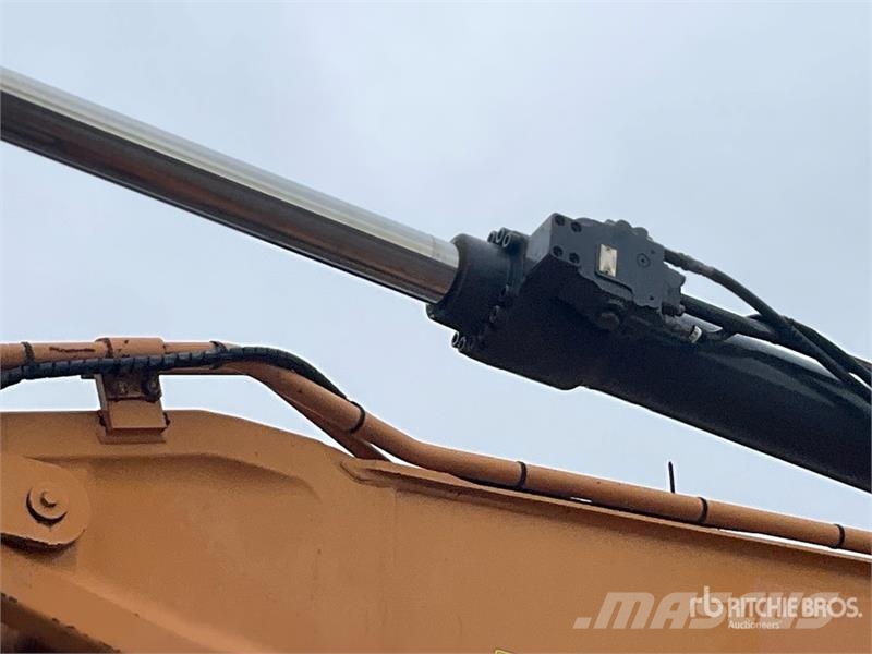 CASE CX210 Crawler excavators