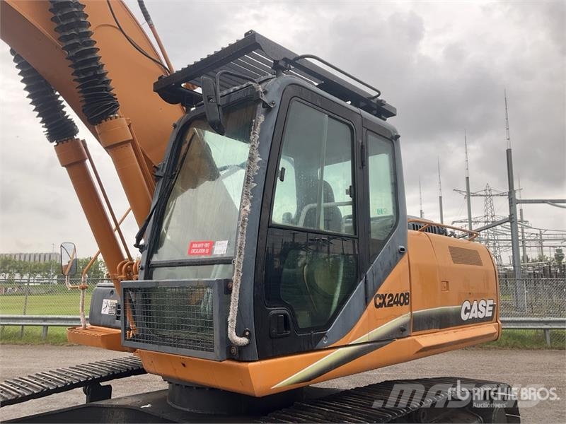 CASE CX240 Lánctalpas kotrók
