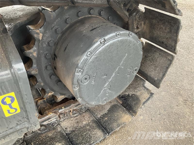 CASE CX240 Lánctalpas kotrók