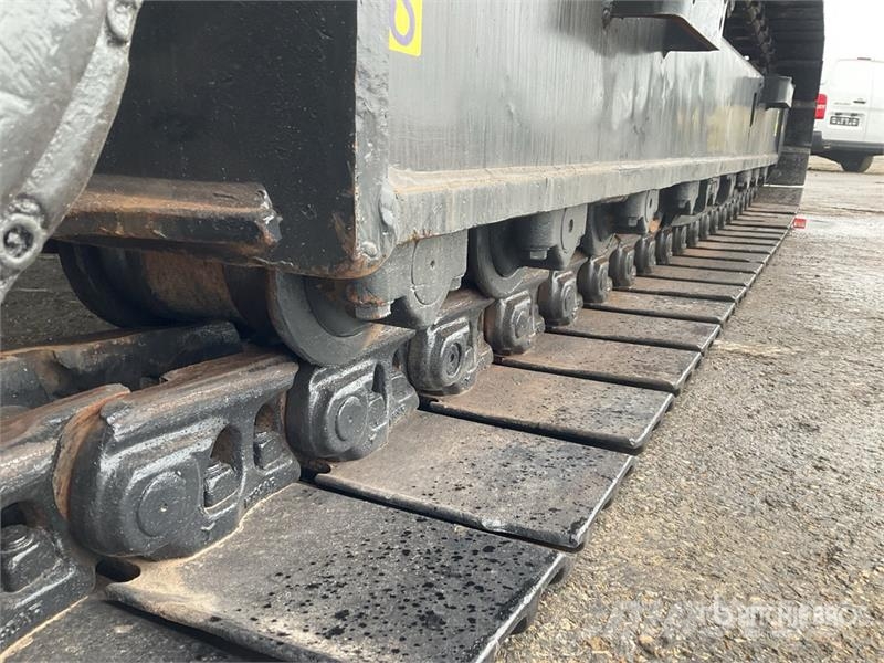 CASE CX240 Lánctalpas kotrók