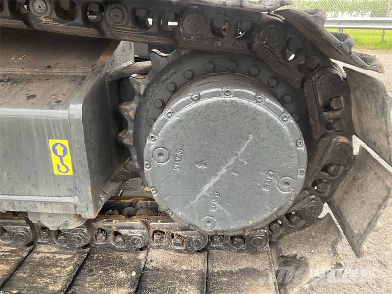 CASE CX240 Lánctalpas kotrók