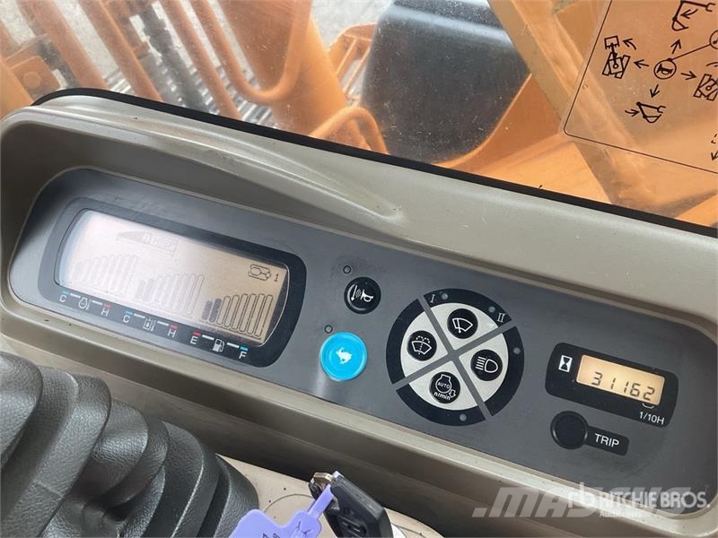 CASE CX240 Lánctalpas kotrók