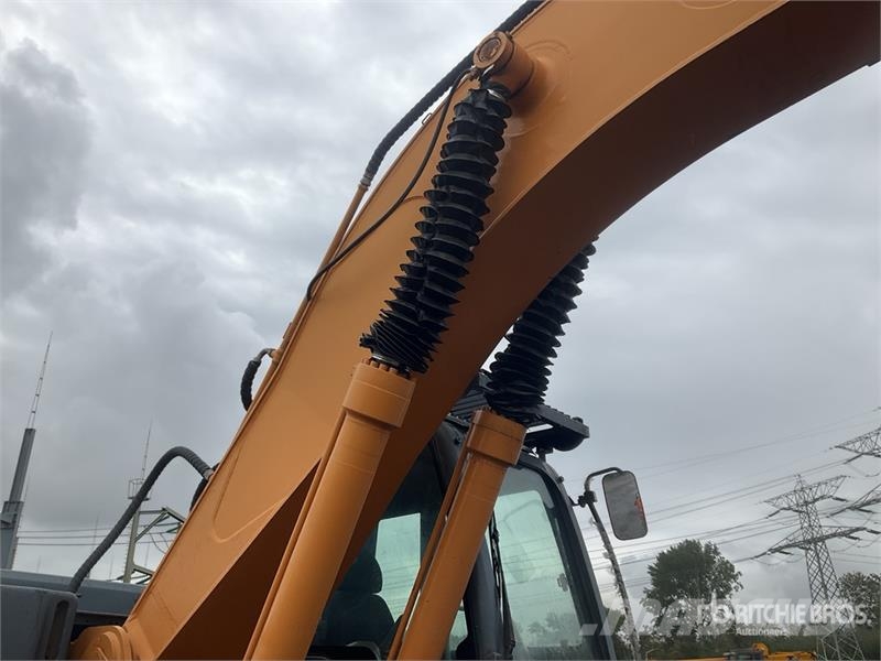 CASE CX240 Lánctalpas kotrók