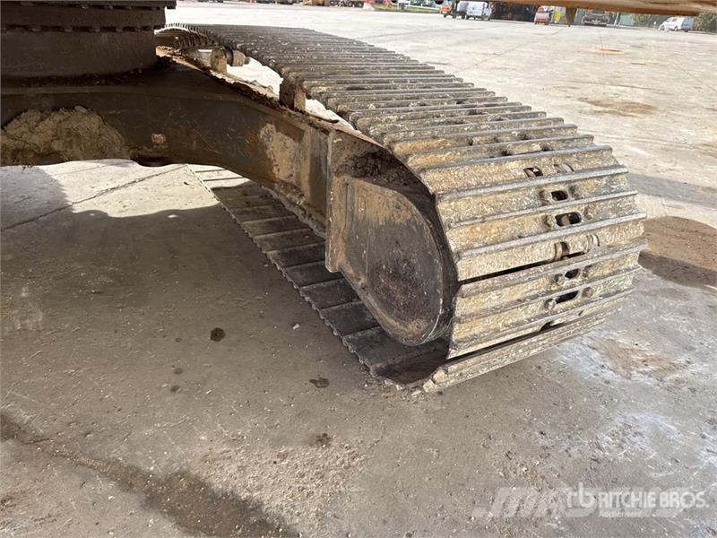 CASE CX250D Pelle Sur Chenille Tracked Excavator Bagri goseničarji