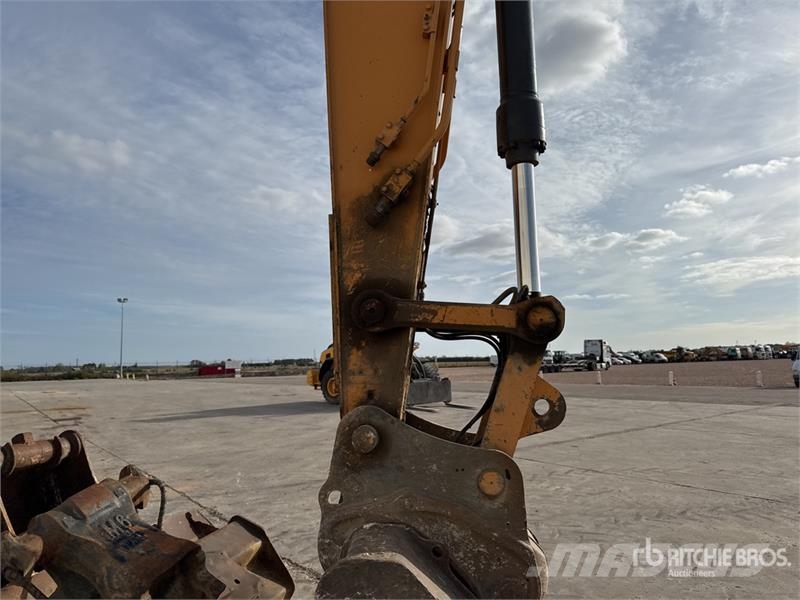 CASE CX250D Pelle Sur Chenille Tracked Excavator Bagri goseničarji