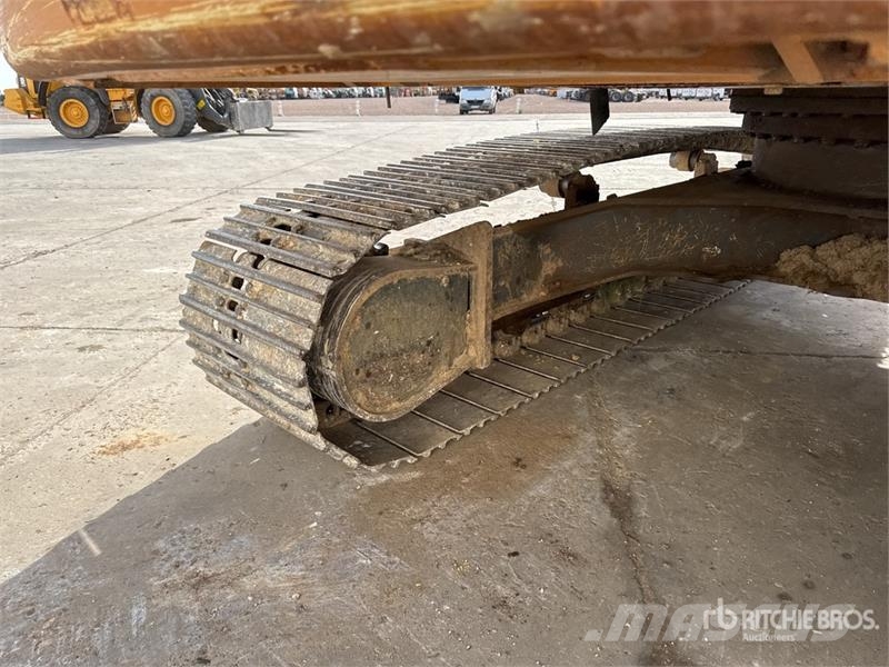 CASE CX250D Pelle Sur Chenille Tracked Excavator Bagri goseničarji