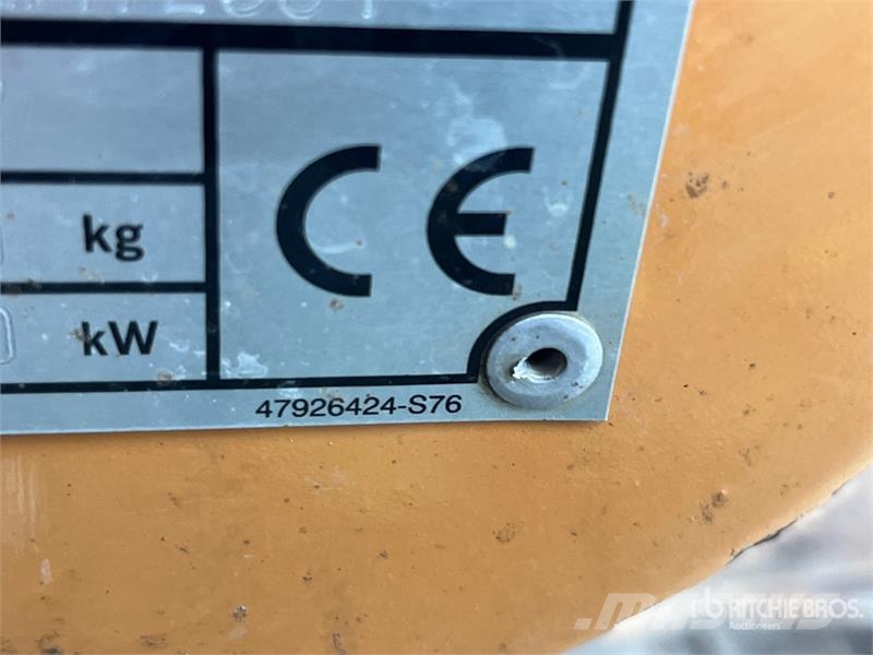 CASE CX250D Tracked Excavator Kāpurķēžu ekskavatori