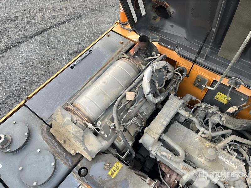 CASE CX250D Tracked Excavator Kāpurķēžu ekskavatori