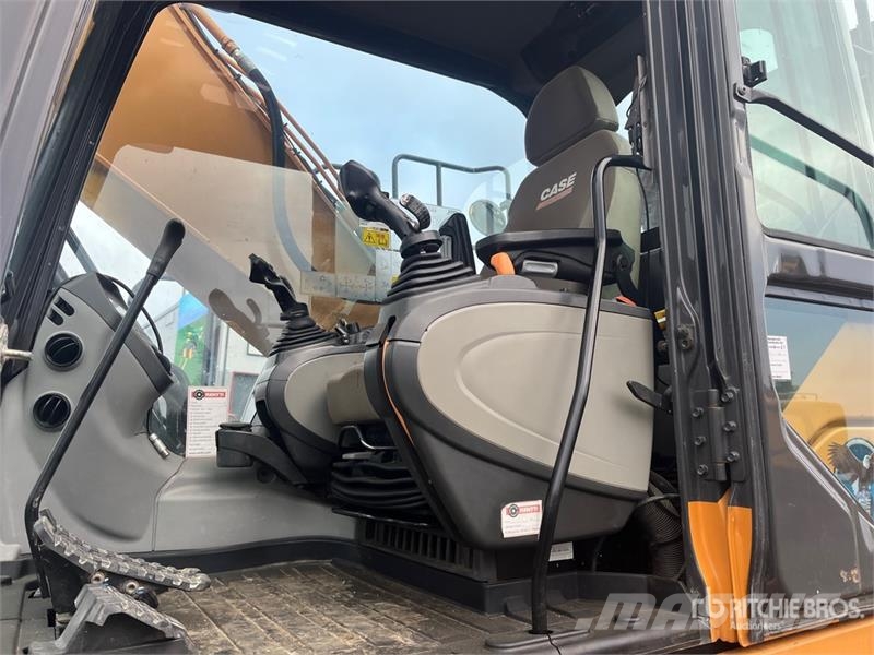 CASE CX250D Tracked Excavator Kāpurķēžu ekskavatori