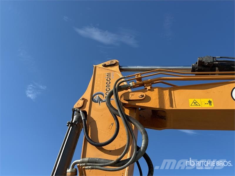 CASE CX300D Tracked Excavator Pásové rýpadlá