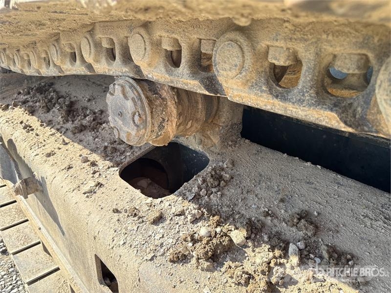 CASE CX300D Tracked Excavator Pásové rýpadlá