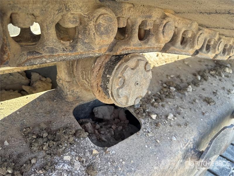 CASE CX300D Tracked Excavator Pásové rýpadlá