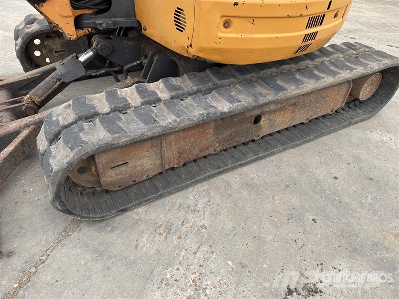 CASE CX50B C Mini Pelle Mini Excavator Minikaivukoneet < 7t