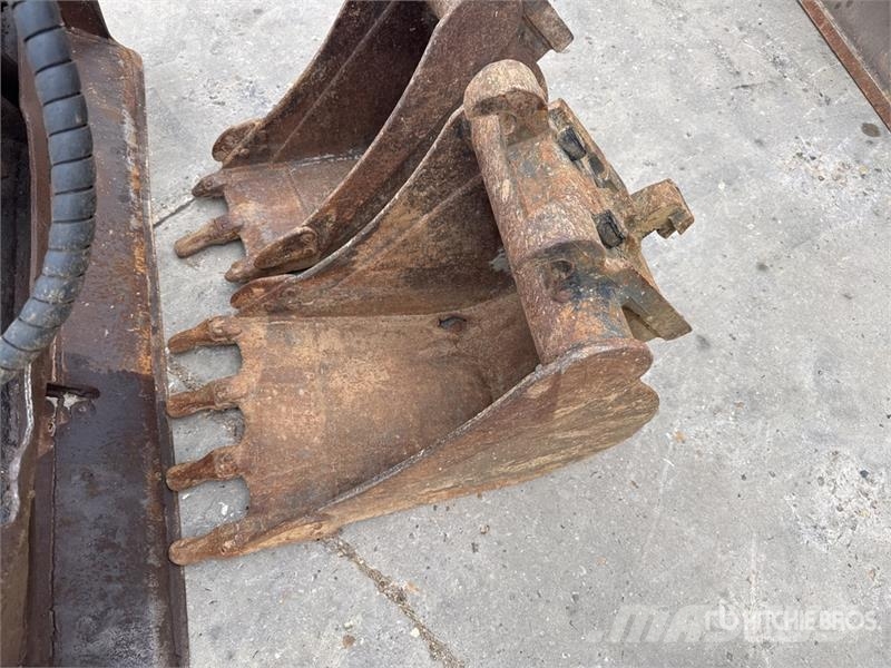 CASE CX50B C Mini Pelle Mini Excavator Minikaivukoneet < 7t