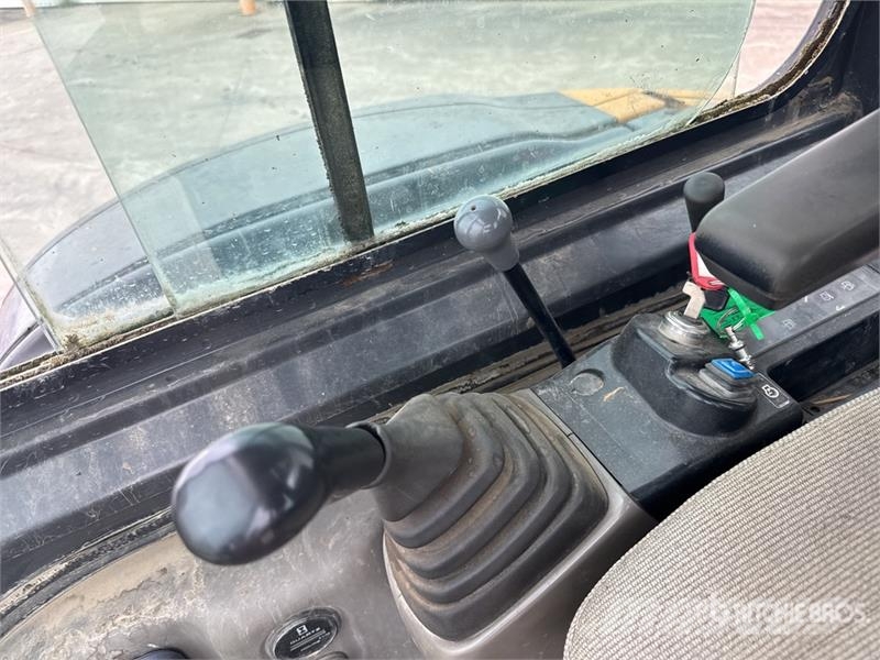 CASE CX50B C Mini Pelle Mini Excavator Minikaivukoneet < 7t