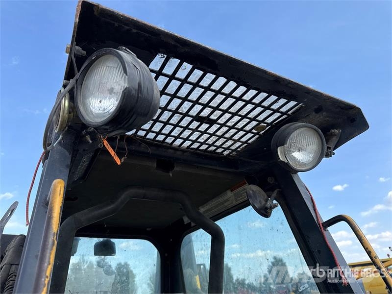 CASE Fermec 526 Skid Steer Loader (Inoperable) Kompaktrakodók