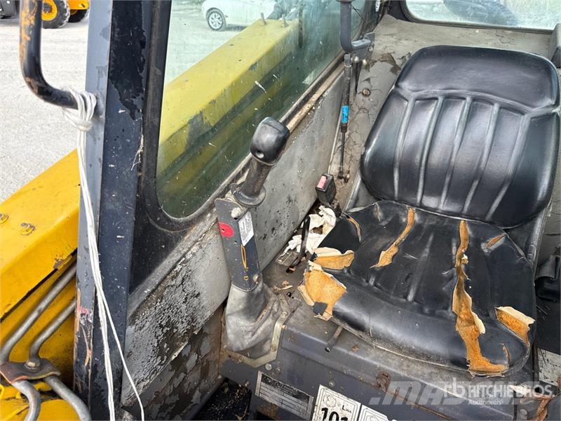 CASE Fermec 526 Skid Steer Loader (Inoperable) Kompaktrakodók