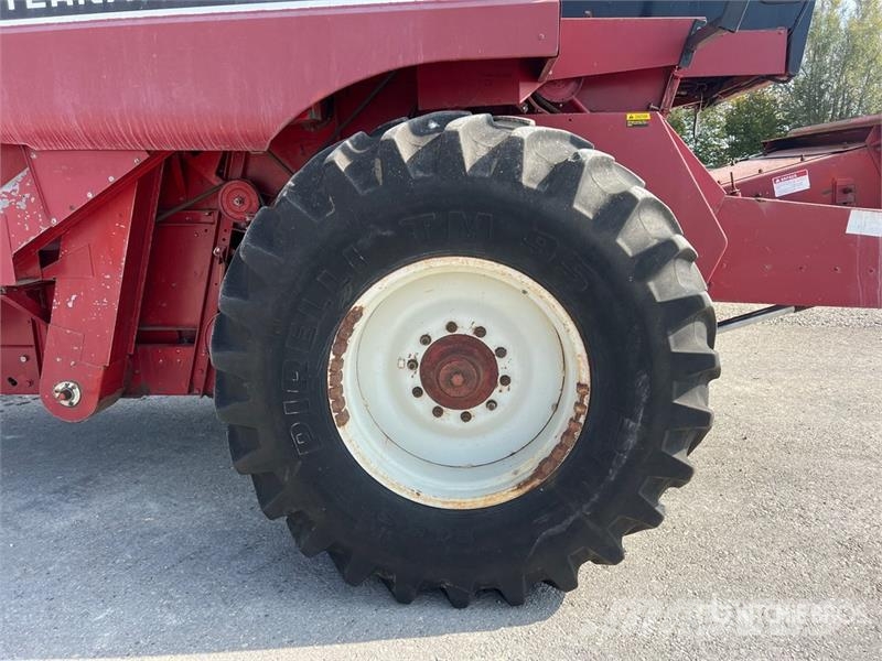 Case IH 1480 Combine Harvester Combine harvesters