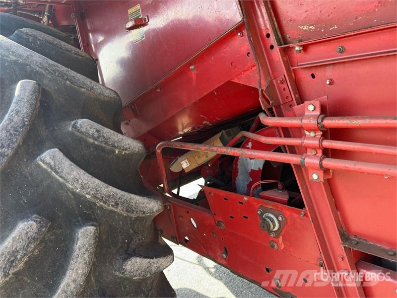 Case IH 1480 Combine Harvester Combine harvesters