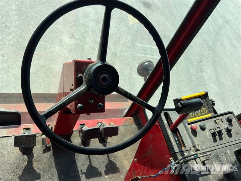 Case IH 1480 Combine Harvester Combine harvesters