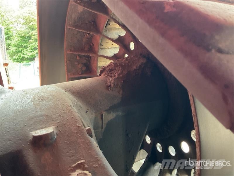 Case IH 435 QUADTRAC Articulated 4WD Tractor Egyéb mezőgazdasági gépek