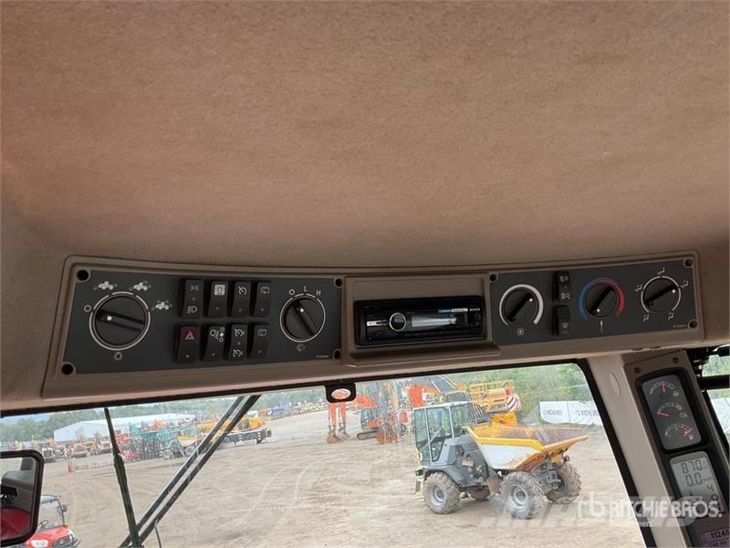 Case IH 435 QUADTRAC Articulated 4WD Tractor Egyéb mezőgazdasági gépek