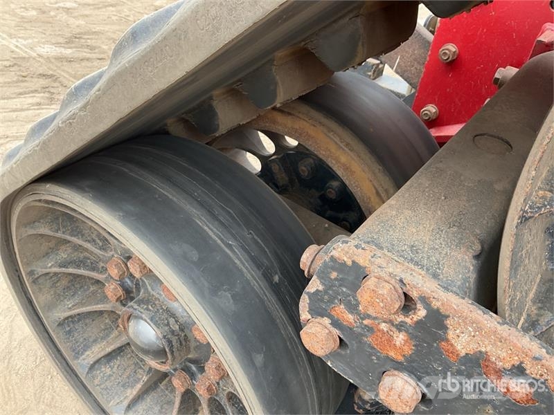 Case IH 435 QUADTRAC Articulated 4WD Tractor Egyéb mezőgazdasági gépek