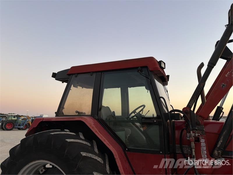 Case IH 5130 4WD Tractor Traktoren