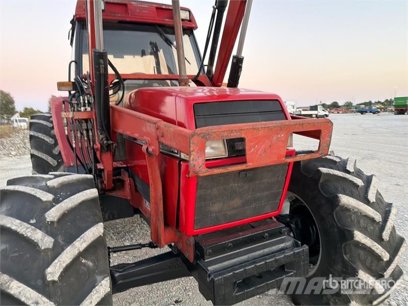 Case IH 5130 4WD Tractor Traktoren