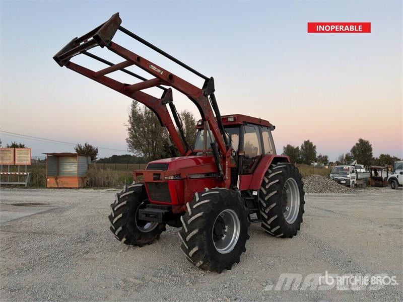 Case IH 5130 4WD Tractor (Inoperable) Trattori