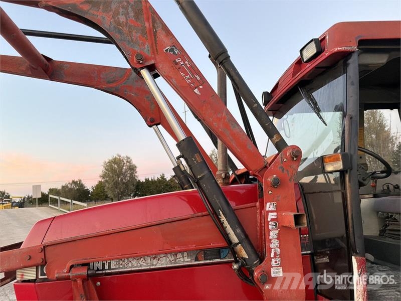 Case IH 5130 4WD Tractor Traktoren