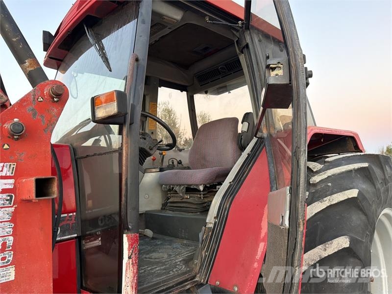 Case IH 5130 4WD Tractor Traktoren