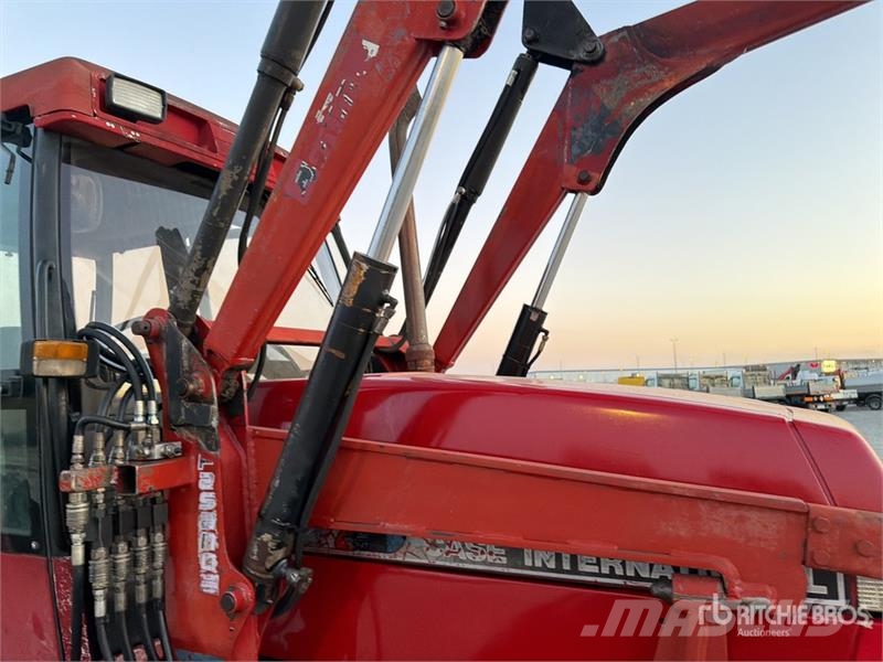 Case IH 5130 4WD Tractor Traktoren