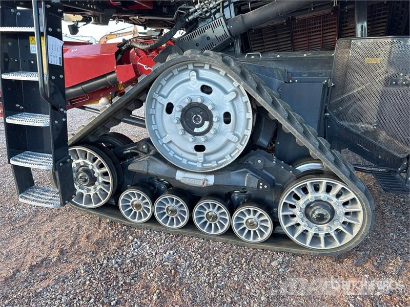 Case IH Axial Flow 8250 Harvest Command Combine Harvester Kombajni