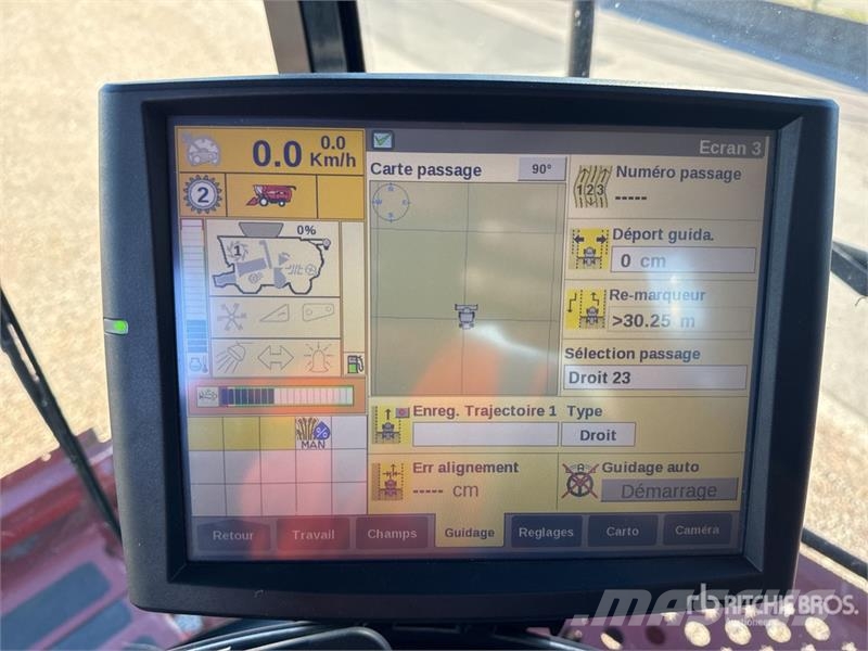 Case IH Axial Flow 8250 Harvest Command Combine Harvester Kombajni