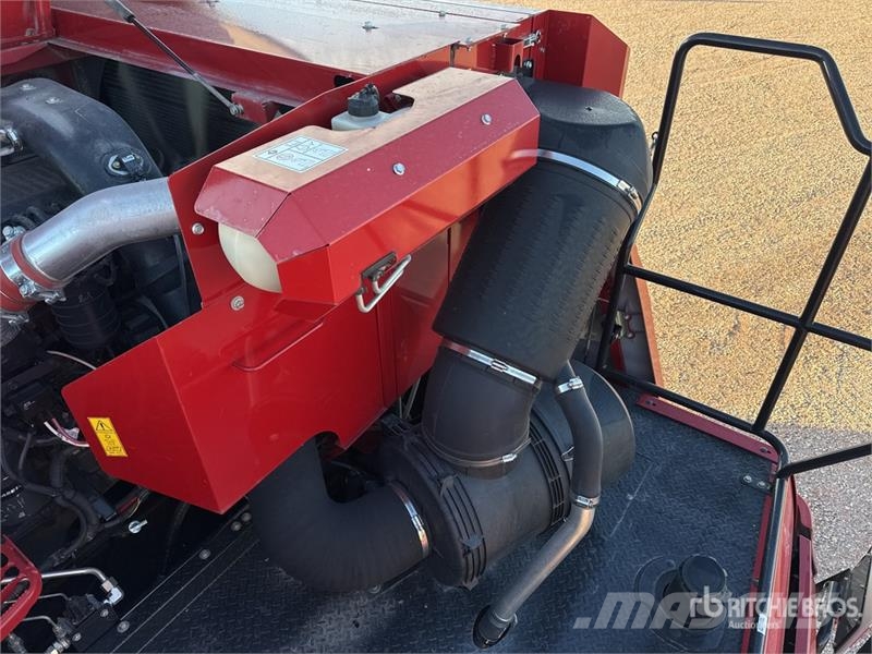 Case IH Axial Flow 8250 Harvest Command Combine Harvester Kombajni