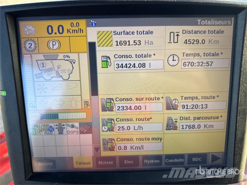 Case IH Axial Flow 8250 Harvest Command Combine Harvester Kombajni