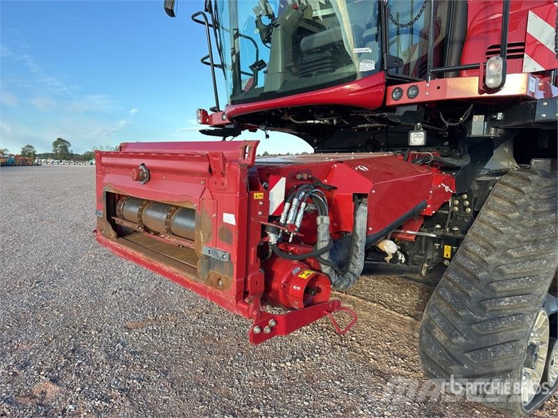 Case IH Axial Flow 8250 Harvest Command Combine Harvester Kombajni