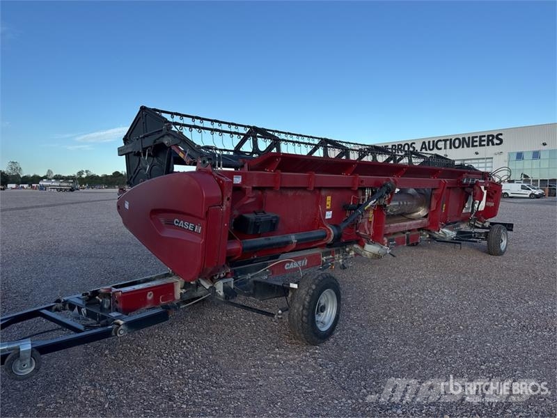 Case IH Axial Flow 8250 Harvest Command Combine Harvester Kombajni