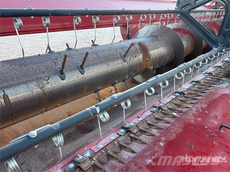Case IH Axial Flow 8250 Harvest Command Combine Harvester Kombajni