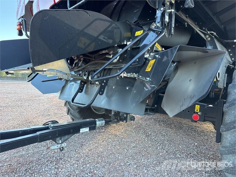 Case IH Axial Flow 8250 Harvest Command Combine Harvester Kombajni