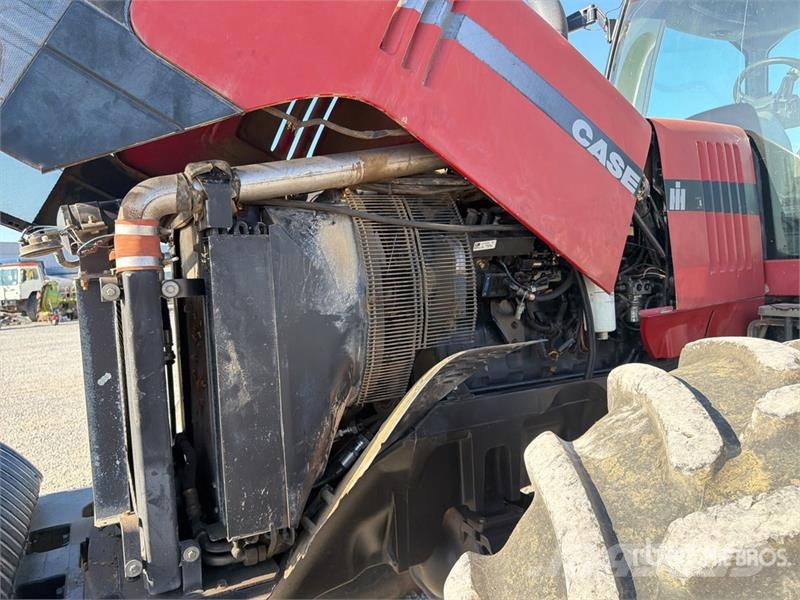 Case IH MX 2702 4WD Tractor (Inoperable) Trattori