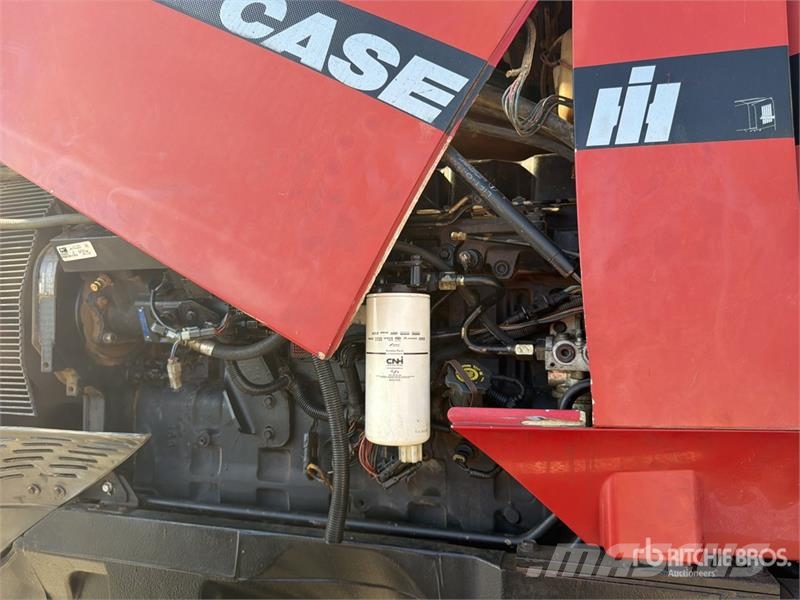 Case IH MX 2702 4WD Tractor (Inoperable) Trattori