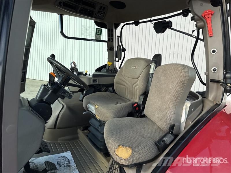 Case IH Puma 145 Tracteur Agricole 4WD Tractor Трактори