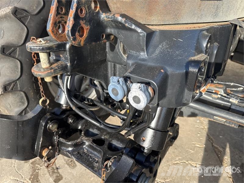 Case IH Puma 145 Tracteur Agricole 4WD Tractor Трактори