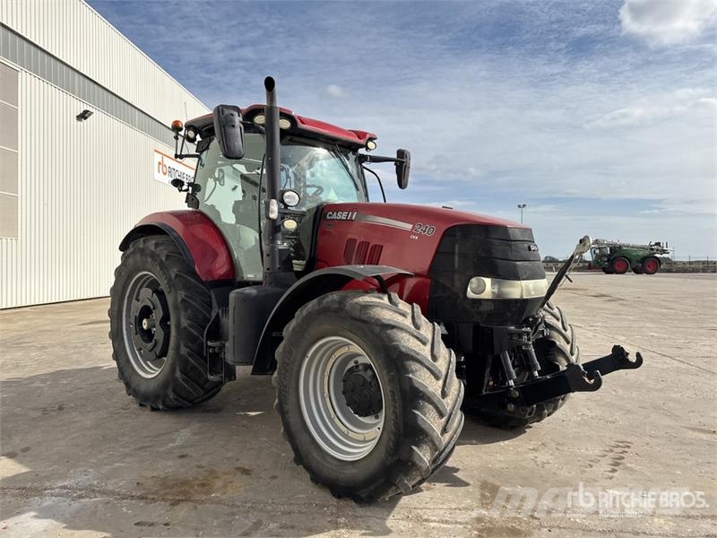 Case IH Puma 240 CVX 4WD Tractor Traktorer