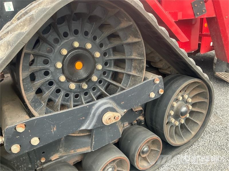 Case IH Quadtrac 500 Track Tractor Tractors